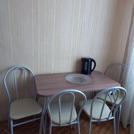 Квартира Марина Apartment Pizunda Luaran gambar